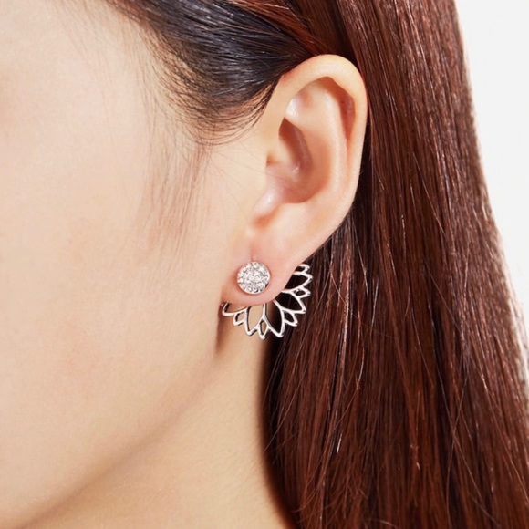 Ocean Dreams Jewelry - 🌟Silver Lotus Flower Earrings by Ocean Dreams🌟